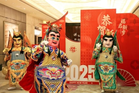 非遗元素撬动春节文旅活力 各地万达酒店洋溢浓浓年味(图2)