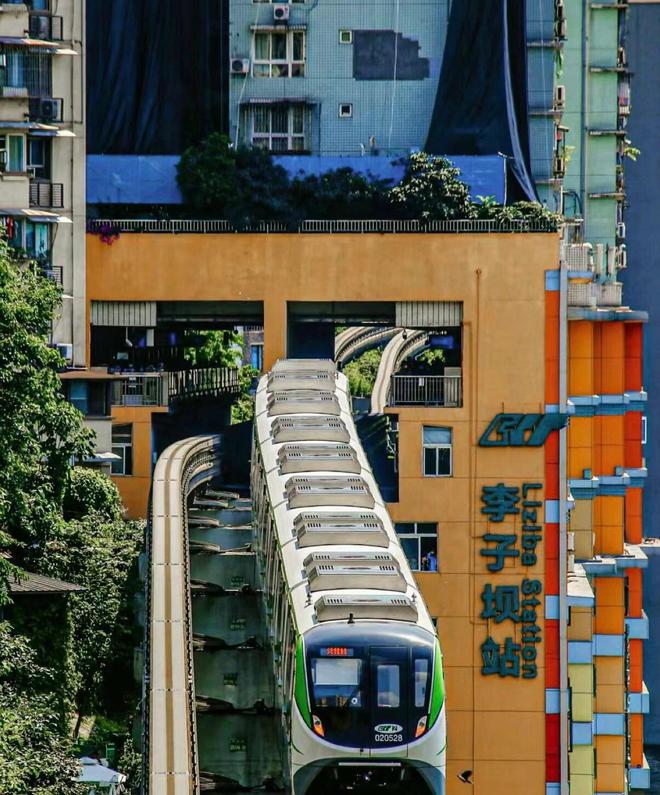 报团去重庆玩4天行程安排去重庆4天3晚报团旅行费用推荐(图1)