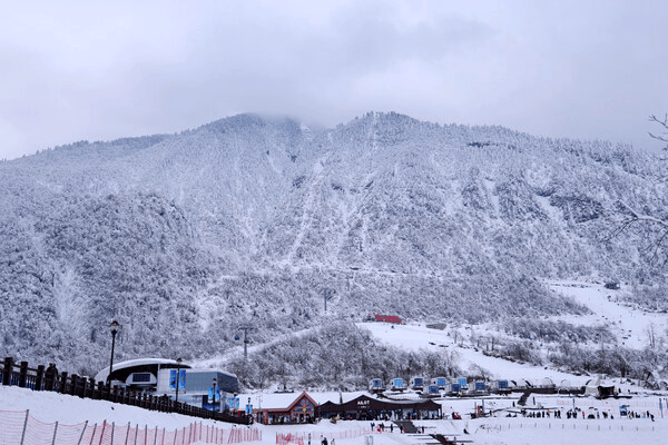 旅游媒体｜从雪道到SPA：安纳塔拉西岭雪山度假酒店的全方位奢华体验｜广州旅游媒体 美诺酒店集团(图2)