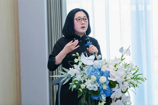 九游娱乐平台：差旅疲惫一键清零：扉缦如何用 “治愈系” 空间“去班味”？(图2)